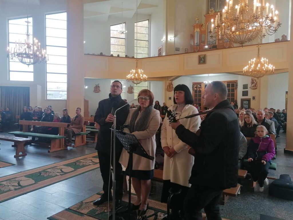 Niedziele Świadectw – Wierzchowiska, Majdan Obleszcze, Domostawa, Zdziary